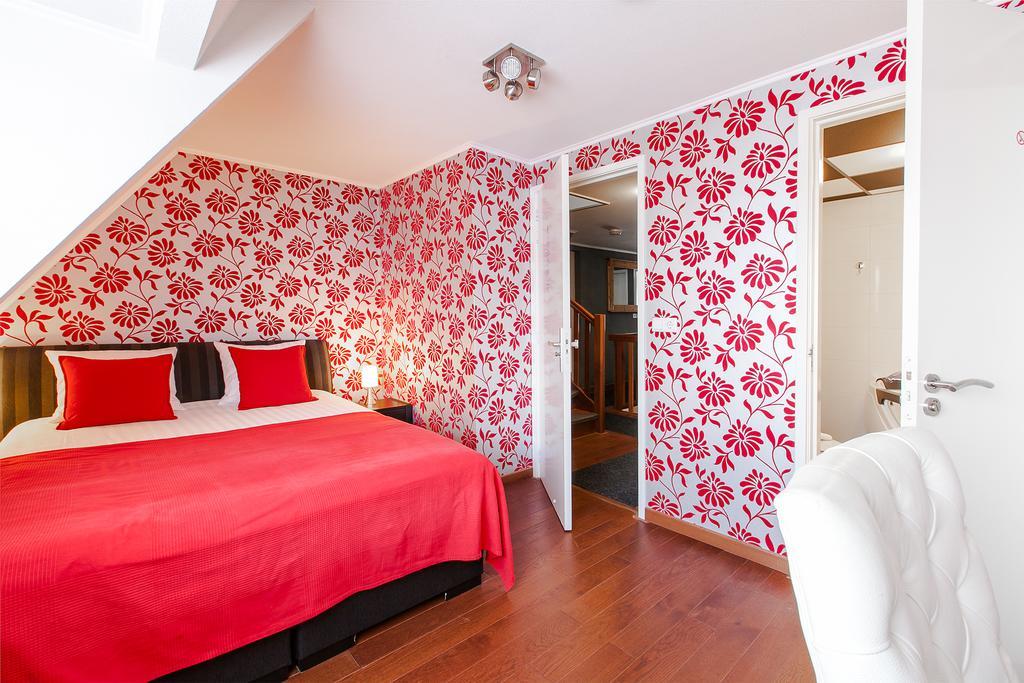 Alex Rooms Zwanenburg Exteriör bild
