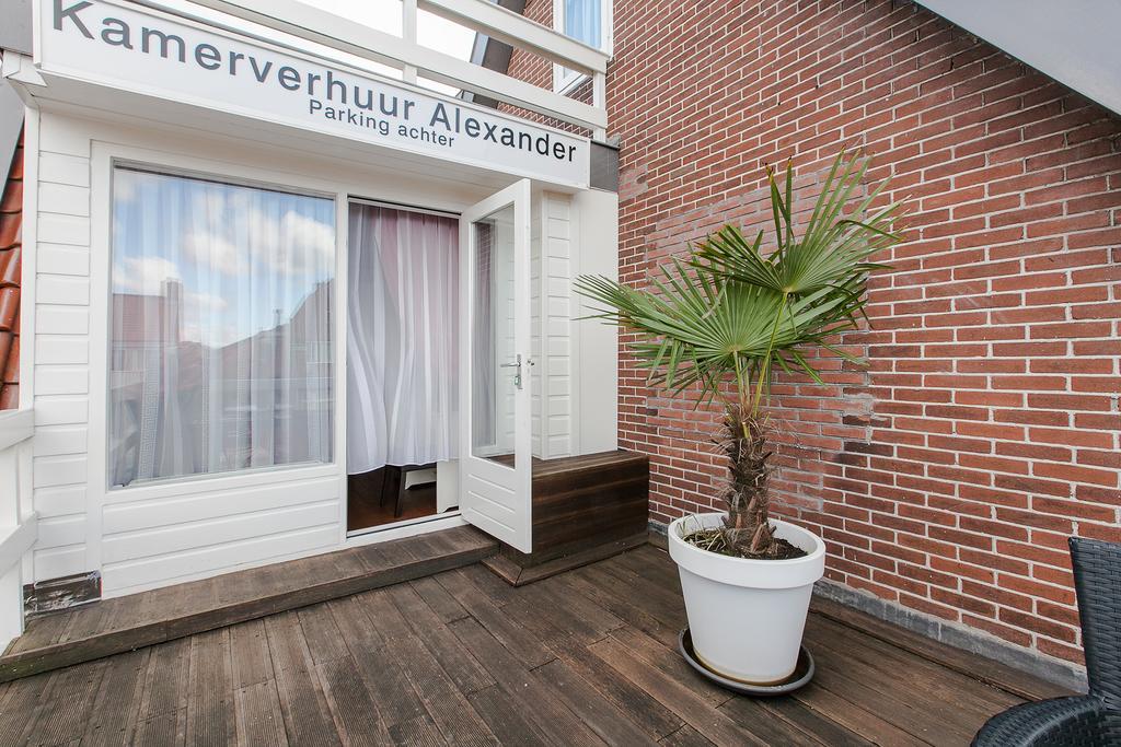 Alex Rooms Zwanenburg Exteriör bild