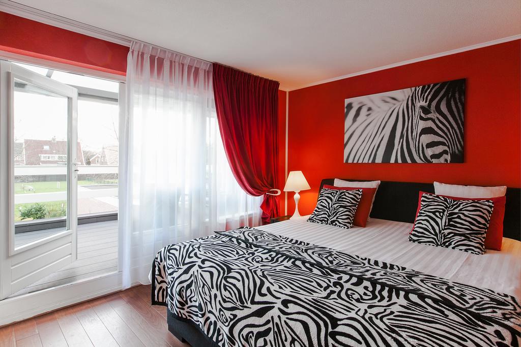 Alex Rooms Zwanenburg Exteriör bild