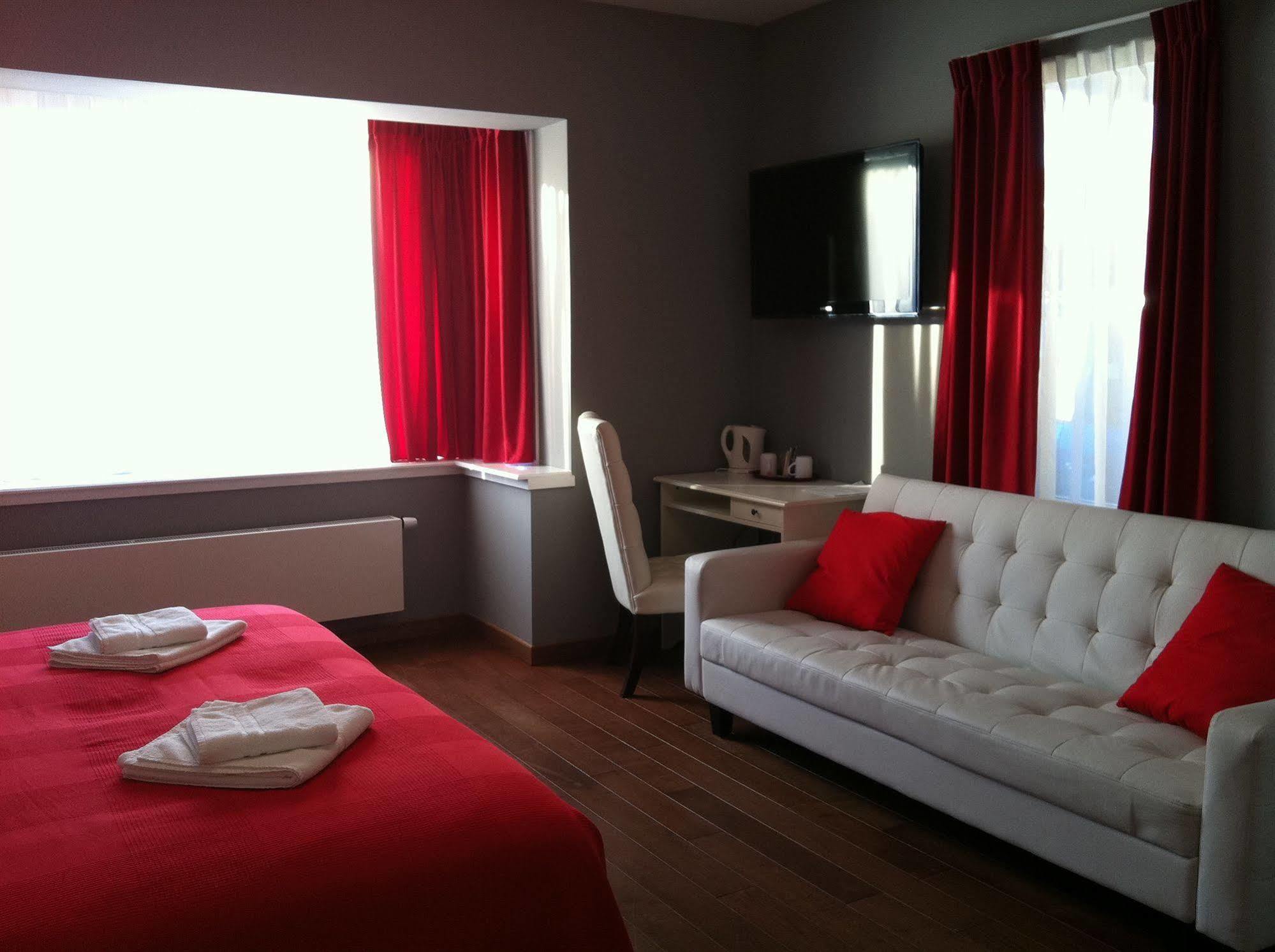 Alex Rooms Zwanenburg Exteriör bild